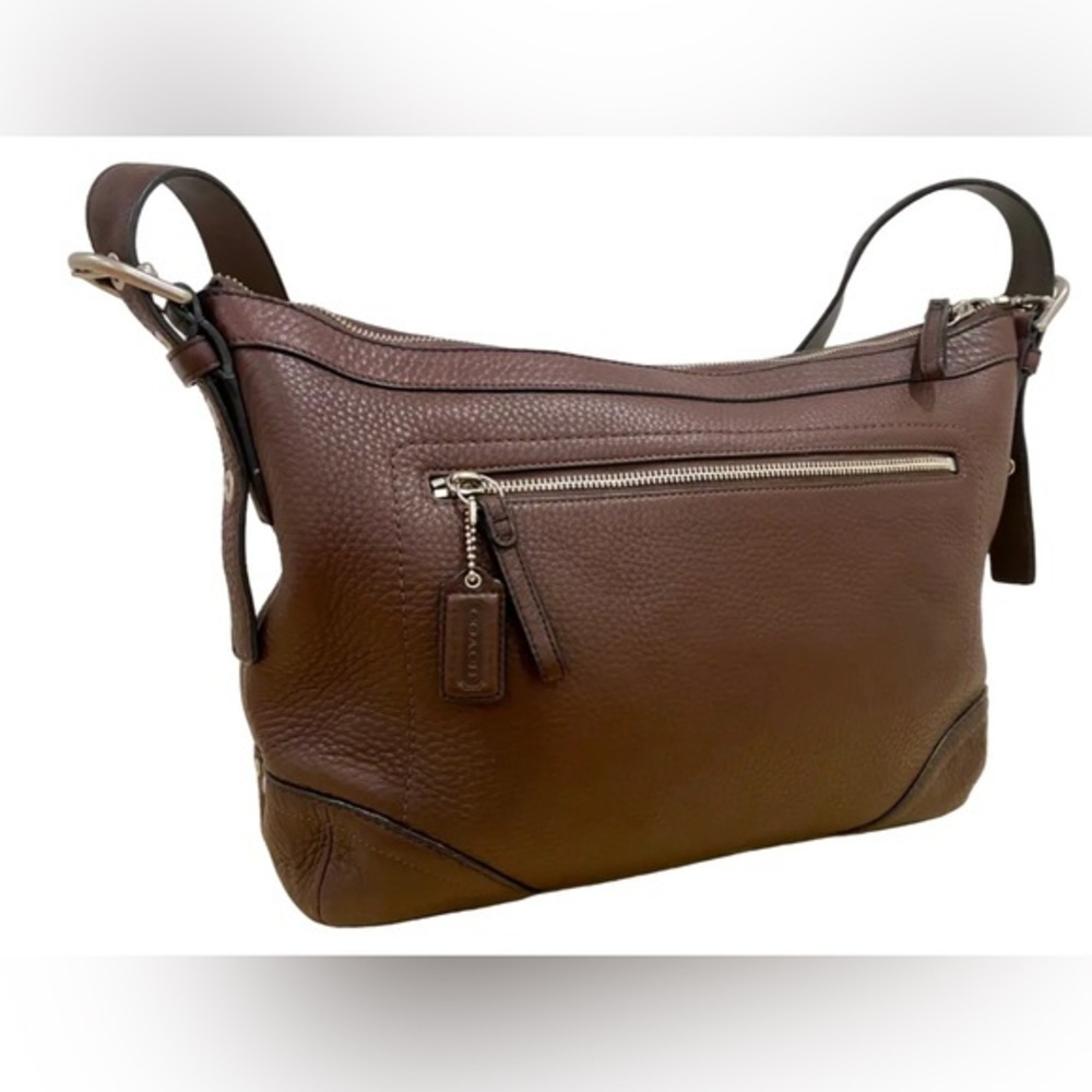 NWOT Coach brown shoulder bag pebbled leather